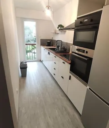 4 Pers Au Calme A Boulouris Saint-Raphael (Var)